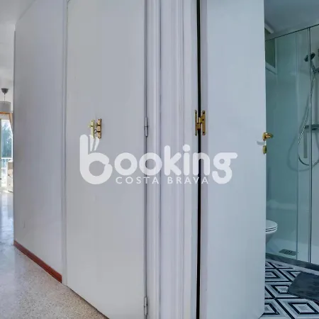 Apartamento Torre Tramuntana Estudi Funcional I Ben Equipat Amb Vistes Al Mar, Aparcament I Piscina